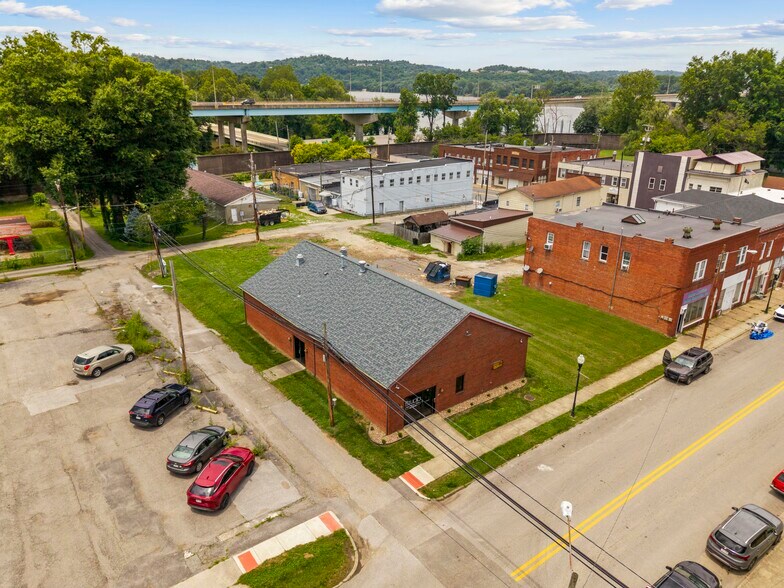 More Photos Of 215 Main St, Huntington Light Distribution For Sale