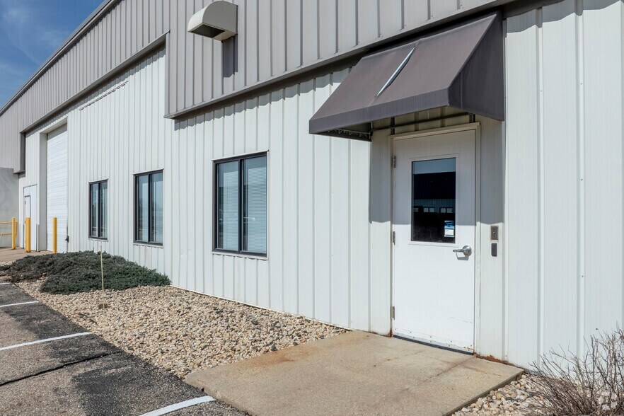 More Photos Of 2224 Pleasant View Rd, Middleton Flex For Lease