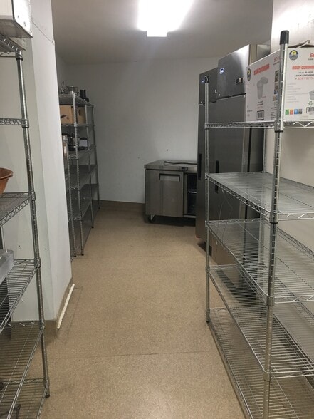 More Photos Of 601-725 N Pacific Coast Hwy, Redondo Beach Unknown For Lease