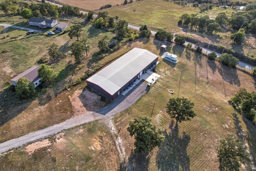 More Photos Of 12670 S Highway 48, Bristow Warehouse For Sale