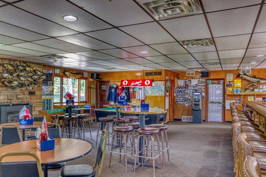More Photos Of 8534 N Deerfoot Rd, Hayward Hotel For Sale