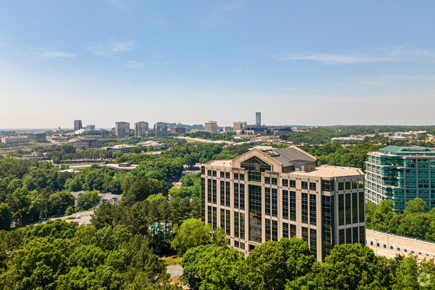 More Photos Of 1300 Parkwood Cir SE, Atlanta Office For Sale