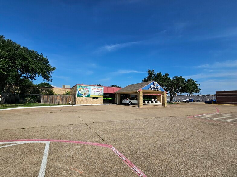 More Photos Of 3114 Old Denton Rd, Carrollton Specialty For Sale