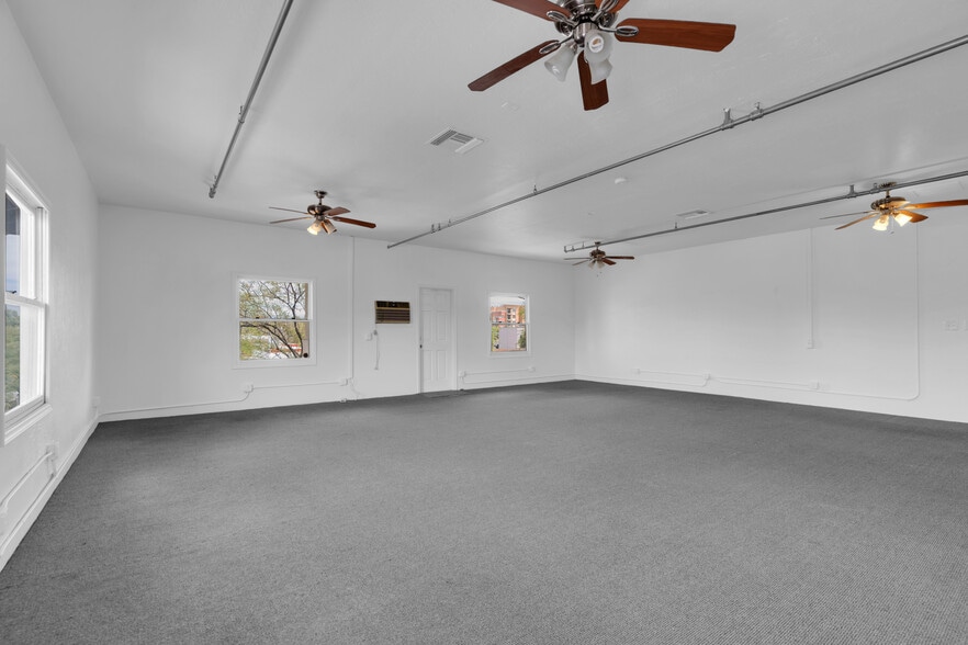 More Photos Of 639 N 6th Ave, Tucson Office For Sale
