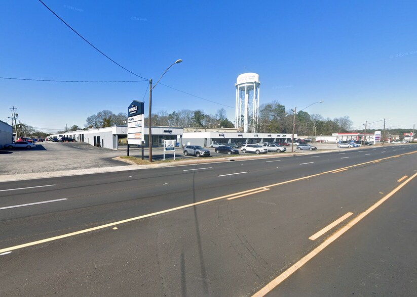 More Photos Of , Fayetteville General Retail For Sale