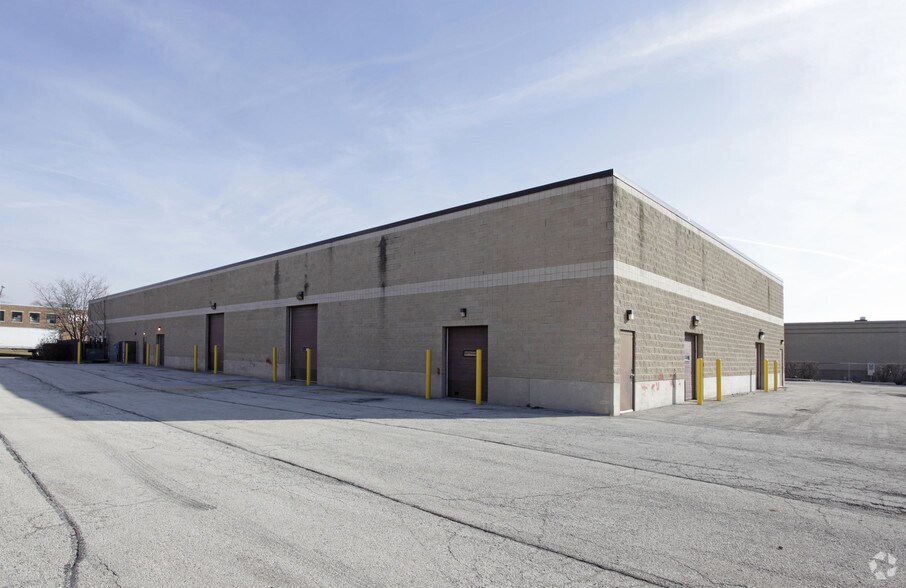 More Photos Of 7526 Industrial Dr, Forest Park Manufacturing For Lease