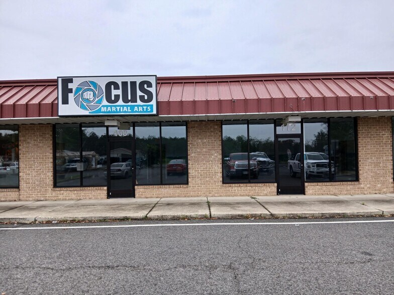 Primary Photo Of 6374 Patriot Hwy, Spotsylvania General Retail For Lease