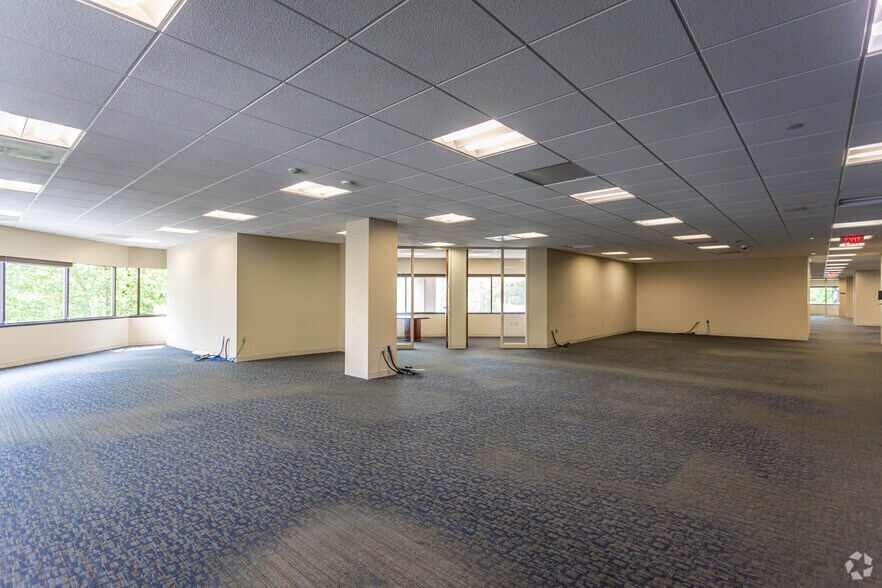 More Photos Of 350 Main St, Malden Office For Lease