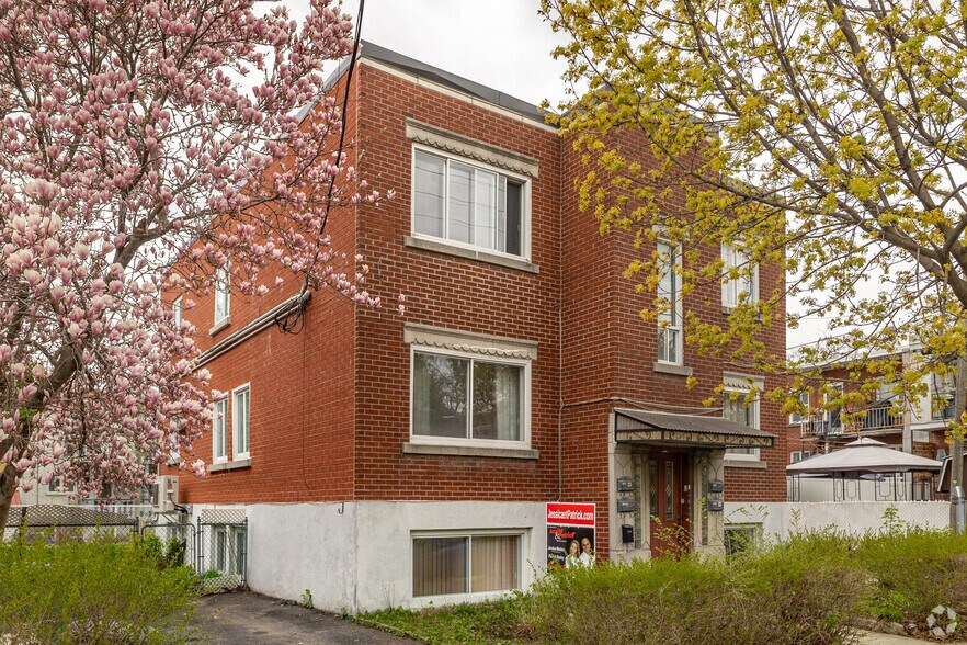 More Photos Of 4700 Rue De Cadillac, Montréal Apartments For Sale