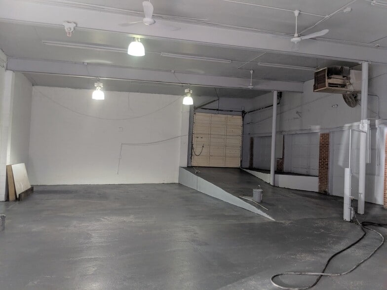 More Photos Of 1531-1541 Sewall Ave, Asbury Park Warehouse For Lease