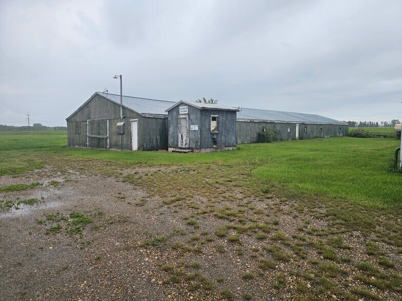 More Photos Of 23118 Old Fort Trl, Sturgeon County Land For Sale