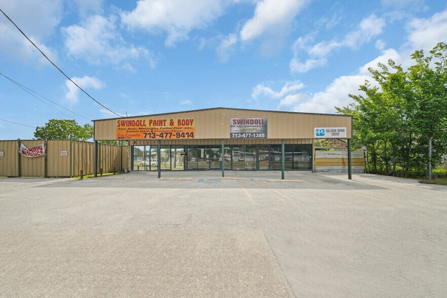 Primary Photo Of 1603 Shaver St, Pasadena Warehouse For Sale