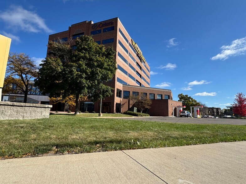 More Photos Of 400 1st St S, Saint Cloud Office For Lease