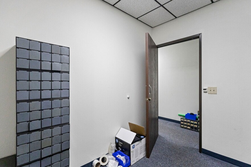 More Photos Of 706 N Diamond Bar Blvd, Diamond Bar Office For Sale