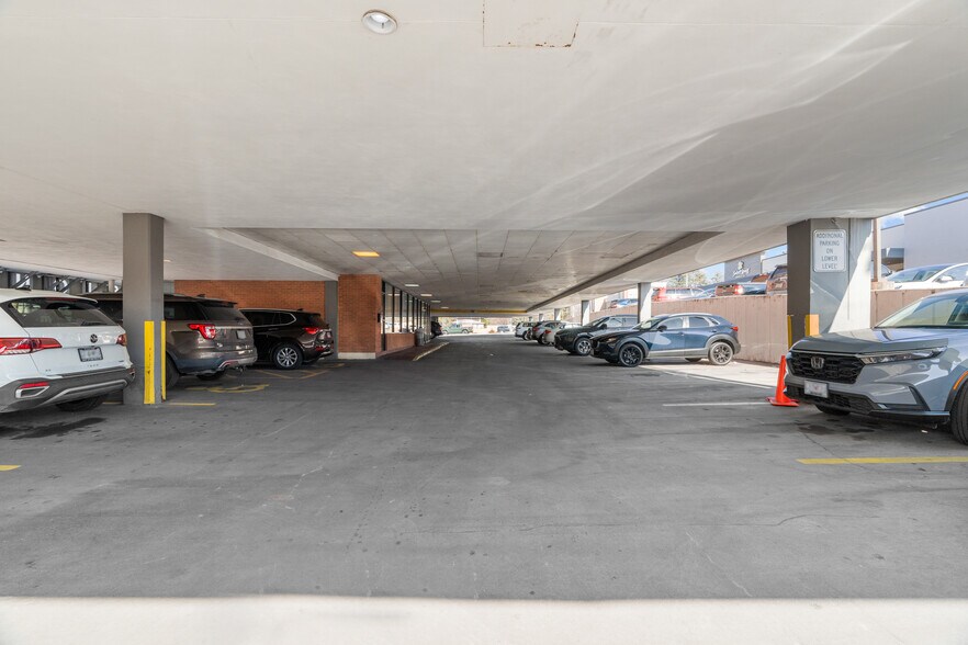 More Photos Of 6744 Clayton Rd, Richmond Heights Medical For Lease