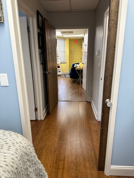 More Photos Of 271 US Highway 46, Fairfield Office For Lease