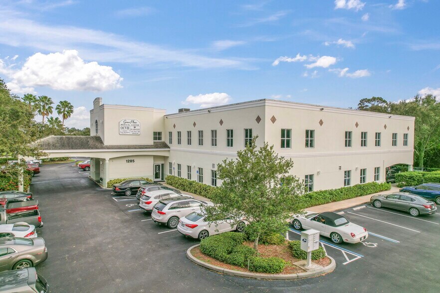 Primary Photo Of 1285 36th St, Vero Beach Medical For Lease