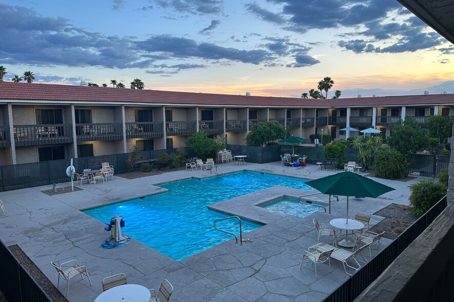 More Photos Of 6404 E Broadway Blvd, Tucson Hotel For Sale