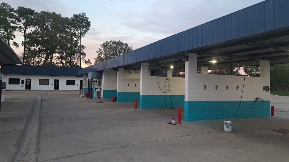 More Photos Of 5803 FM 1960 Rd E, Humble Freestanding For Sale