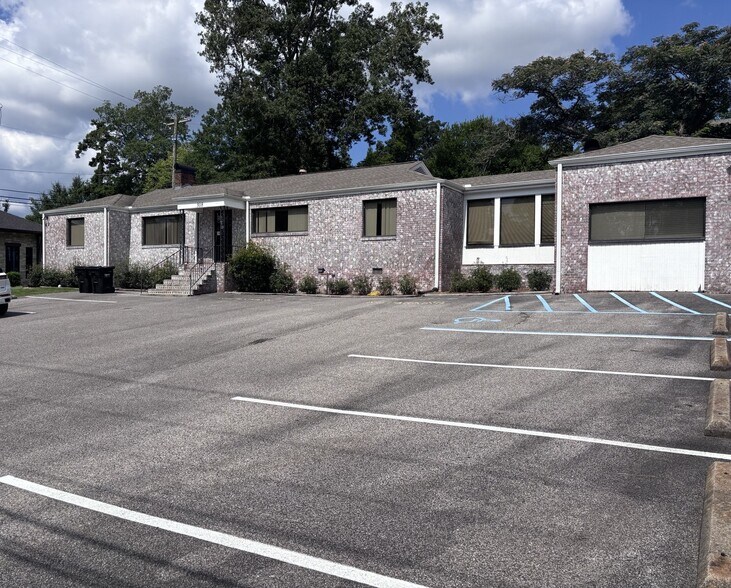 Primary Photo Of 308 Montgomery Hwy, Birmingham Medical For Lease