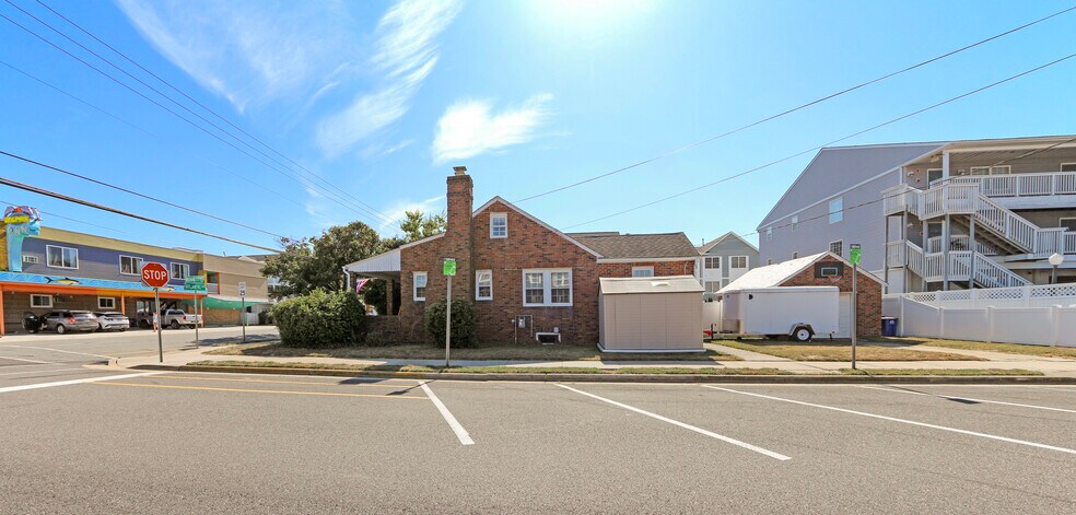More Photos Of 5100 Atlantic Ave, Wildwood Hotel For Sale