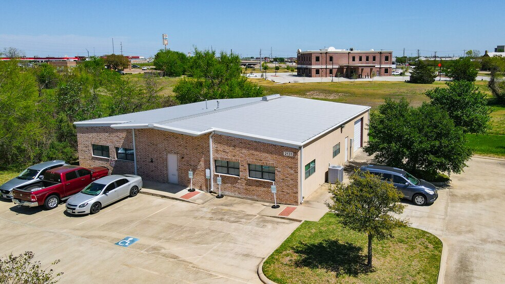 Primary Photo Of 2131 W Briargate Dr, Bryan Office For Sale