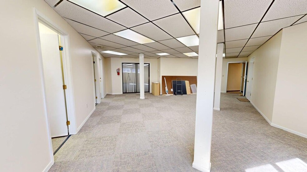 More Photos Of 1445 Avenue B, Billings Office For Sale