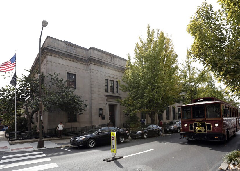 More Photos Of 48-50 W Chestnut St, Lancaster Office For Lease