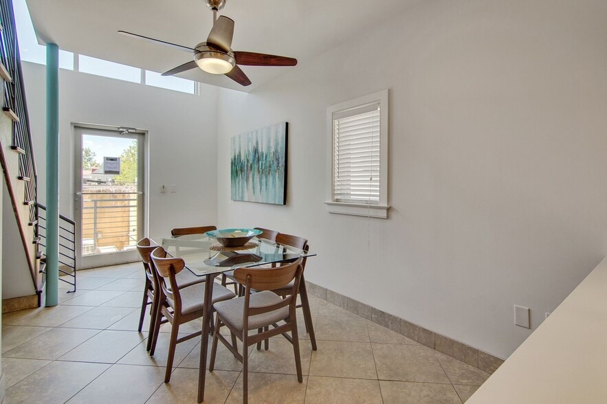 More Photos Of 487 King St, Charleston Loft Creative Space For Sale