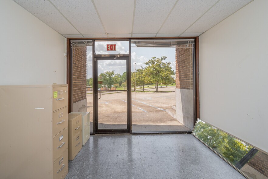 More Photos Of 730 Memorial Dr, Bessemer Medical For Sale