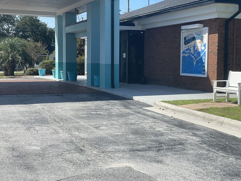 More Photos Of 3100 Arendell St, Morehead City Hospitality For Sale