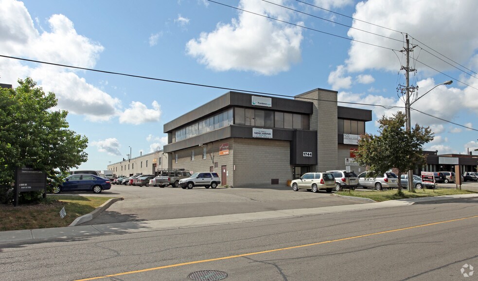 Primary Photo Of 1744 Meyerside Dr, Mississauga Service For Lease