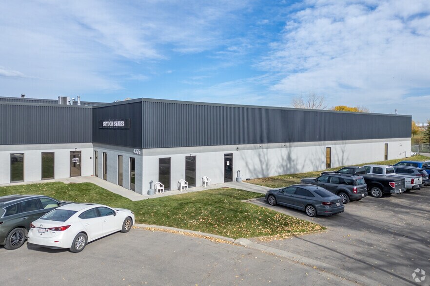 Primary Photo Of 4375 14th St NE, Calgary Warehouse For Lease