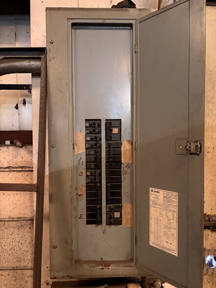 More Photos Of 4481 Lamb Ave, Union Point Warehouse For Sale