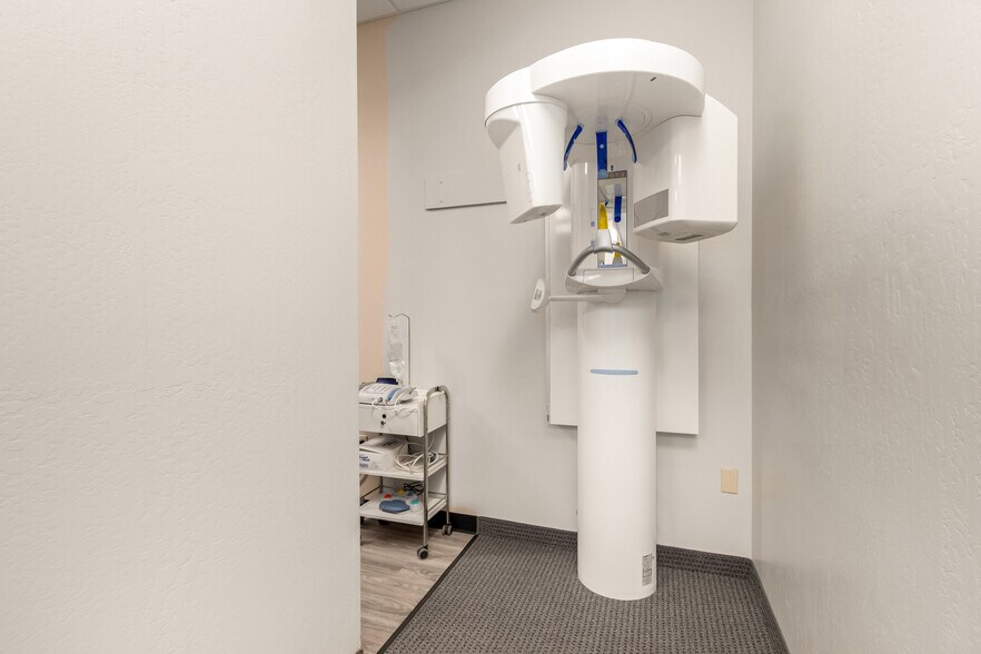 More Photos Of 1355 S Higley Rd, Gilbert Medical For Lease