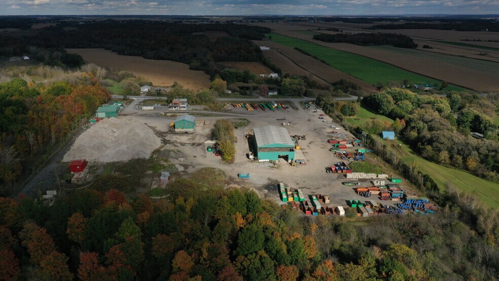 More Photos Of 750 Grand Rang Saint-François, Saint-pie Industrial For Sale