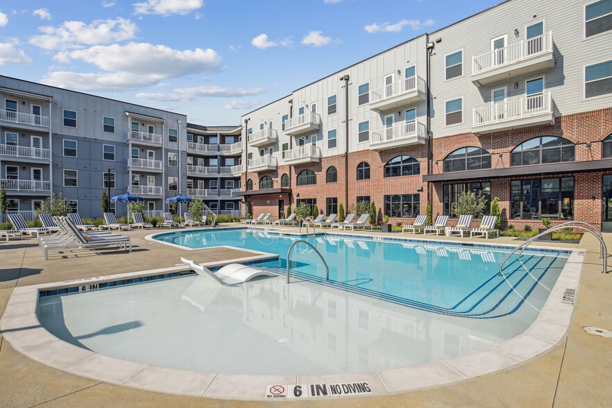 More Photos Of 2652 S Main St, Kennesaw Coworking Space