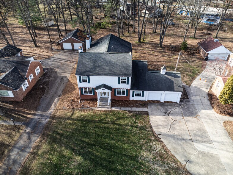 More Photos Of 805-809 N Keller Dr, Effingham Land For Sale