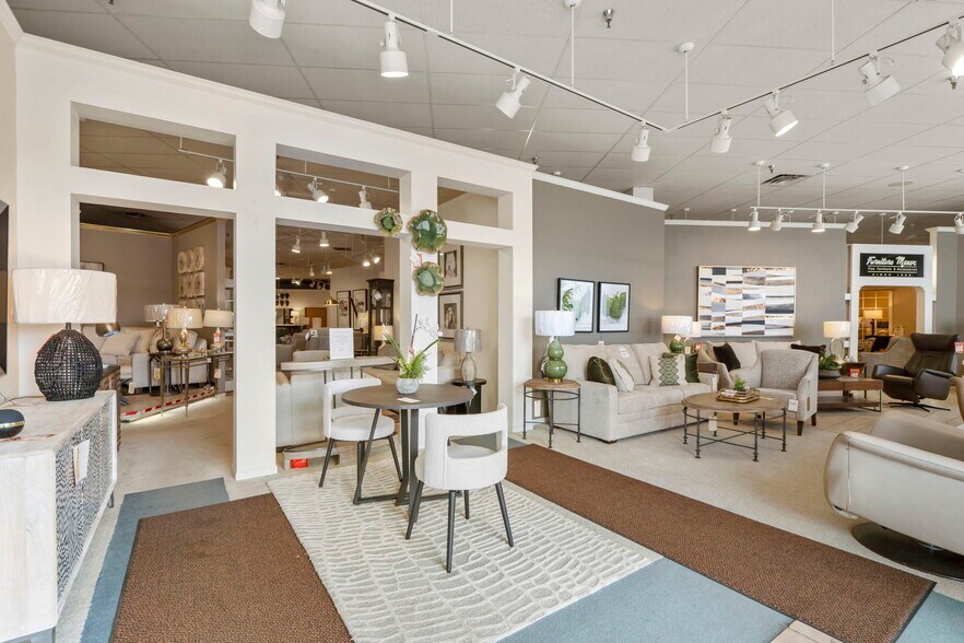More Photos Of 334 County Road 81, Osseo Storefront Retail Office For Sale
