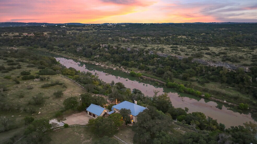 More Photos Of 5229 Hupedo Ranch Rd, Spicewood Specialty For Sale