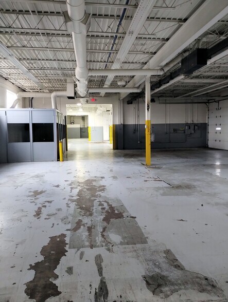More Photos Of 4413 Hamann Ind Pky, Willoughby Manufacturing For Sale