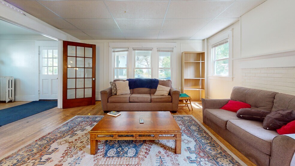 More Photos Of 214 Delaware Ave, Ithaca Apartments For Sale