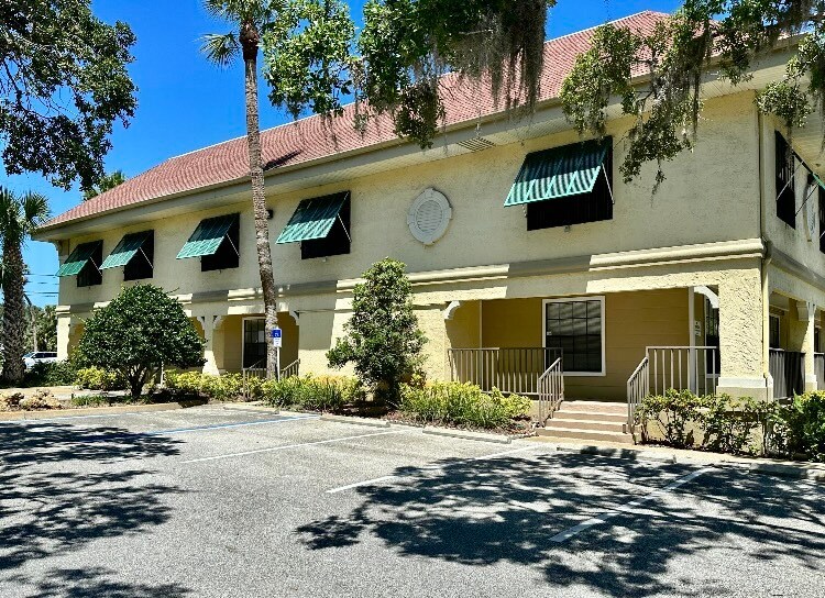 More Photos Of 435 S Ridgewood Ave, Daytona Beach Office For Sale