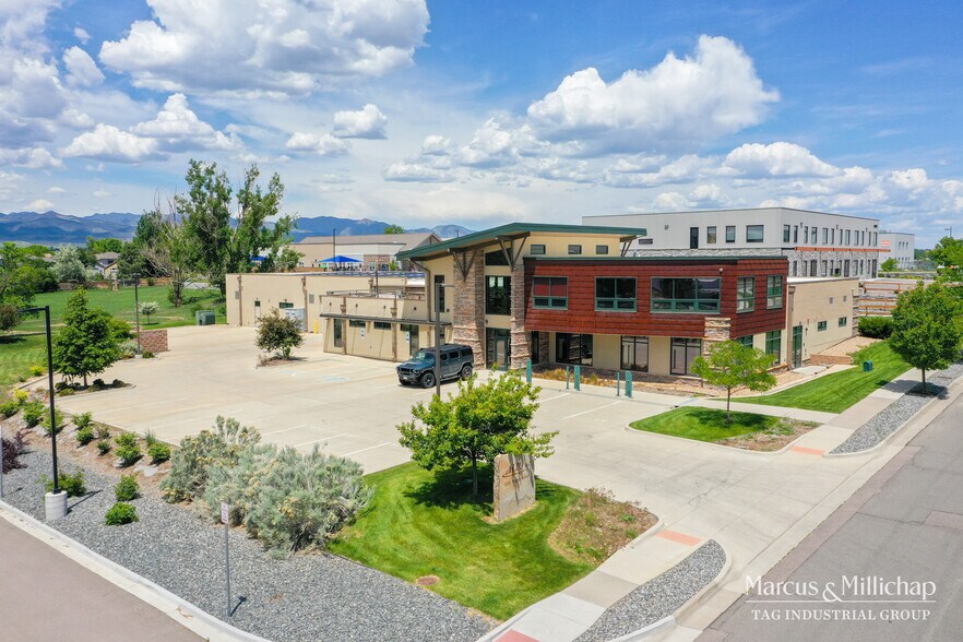 More Photos Of 5335 Xenon St, Arvada Warehouse For Sale