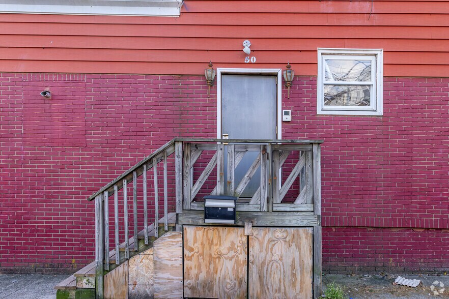 More Photos Of 147 Avenue E, Bayonne Storefront Retail Residential For Sale