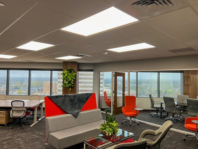 More Photos Of 55 Beattie Pl, Greenville Office For Lease