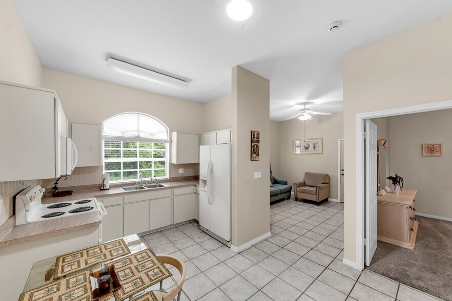 More Photos Of 7816 Marigold Ave, Tampa Specialty For Sale