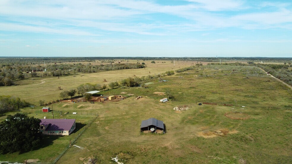 More Photos Of 1226 San Marcos Hwy, Luling Land For Sale