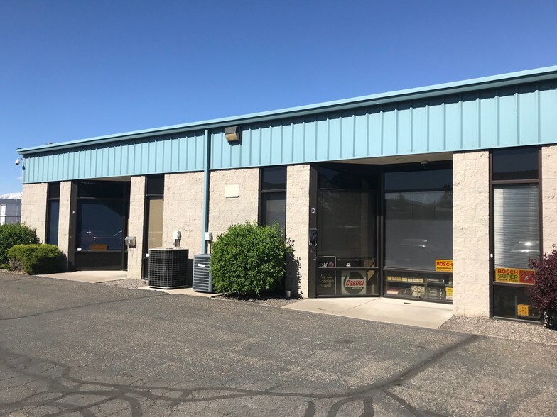 More Photos Of 593 Overmyer Rd, Sparks Light Manufacturing For Lease