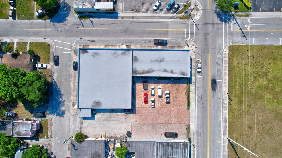 More Photos Of 519 Delaware Ave, Fort Pierce General Retail For Lease